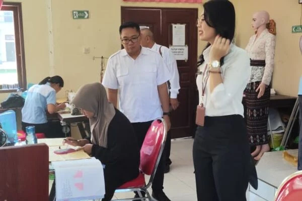 Tingkatkan Kompetensi dan Kawal Industri, Disnakerperin Jembrana Geliatkan Berbagai Agenda Strategi