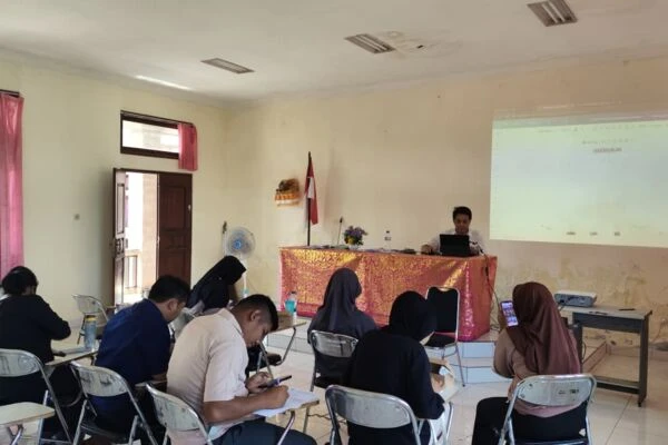 Geliat Peningkatan Ekonomi dan SDM: Disnakerperin Jembrana Pacu Sektor Industri Hingga Pelatihan