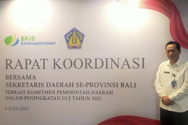 RAPAT KOORDINASI BERSAMA PLT KEPALA DINAS TENAGA KERJA  DAN PERINDUSTRIAN