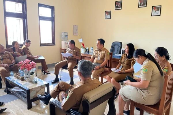 Optimalkan Pelayanan dan Kompetensi, Disnakerperin Jembrana Gelar Rapat Anggaran hingga Pelatihan